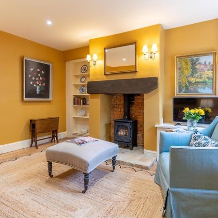 Vine Cottage Charlbury Exterior photo